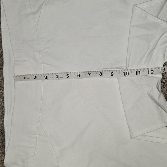 Carmen Marc Valvo pull on stretch shorts - L - white - Picture 6 of 6